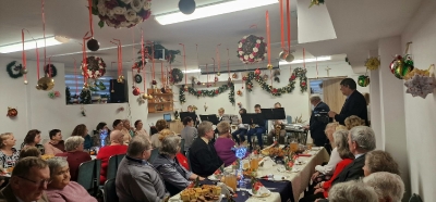 Spotkanie świąteczne w Klubie Senior +_4