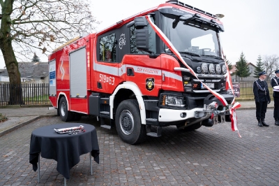 Uroczyste przekazanie ciężkiego samochodu_8