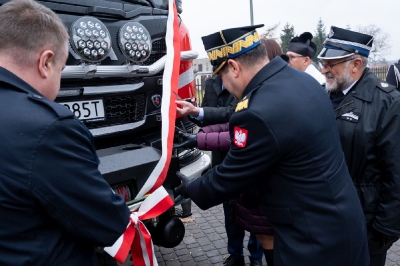 Uroczyste przekazanie ciężkiego samochodu_91