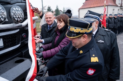 Uroczyste przekazanie ciężkiego samochodu_92