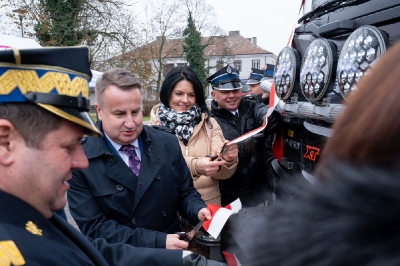 Uroczyste przekazanie ciężkiego samochodu_97