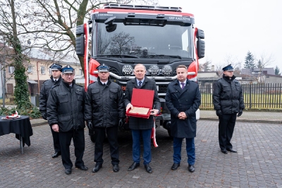 Uroczyste przekazanie ciężkiego samochodu_109